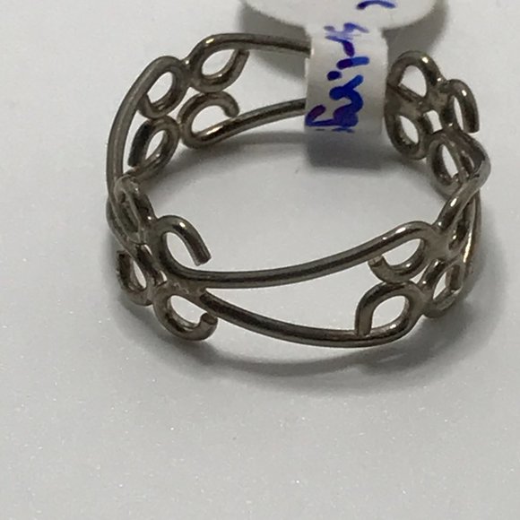 Sterling Silver Wire Ring, Size 10 - Picture 3 of 6
